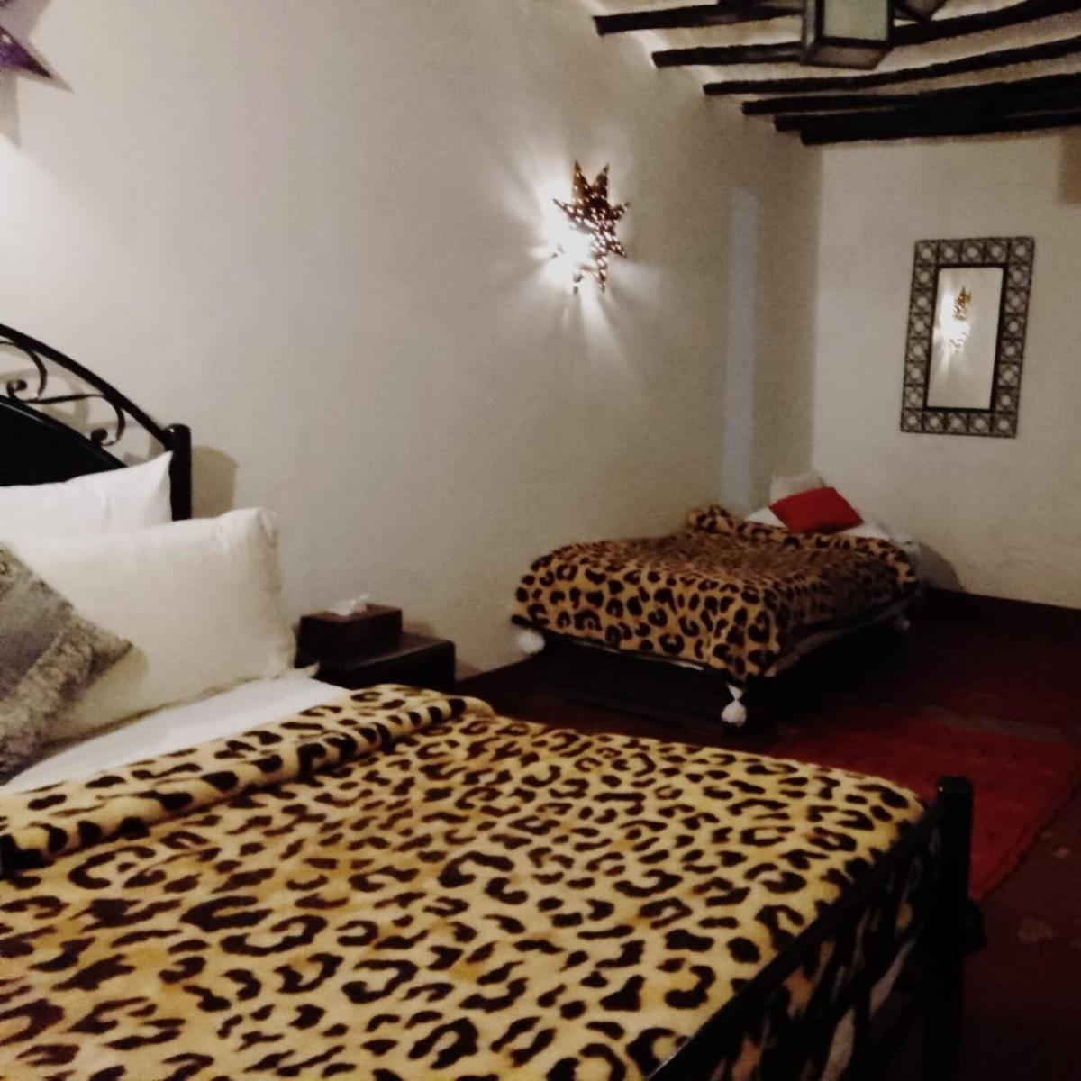 Riad Dar Mchicha Marrákes Szoba fotó